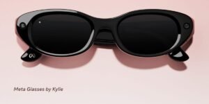 Mark Zuckerberg says Meta’s new AI glasses must balance fashion with function for people to wear them