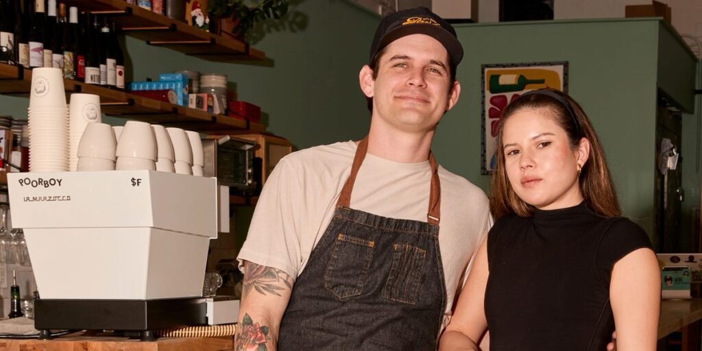 A millennial started a coffee business with 0. Sharing every step online helped it take off. A millennial started a coffee business with 0. Sharing every step online helped it take off.