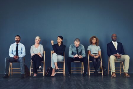 7 Factors That Should Shape Every Job Interview Outfit