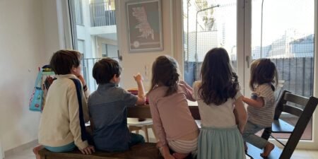 We take turns hosting kids-only dinners with our neighbors. It gave my kids the closest thing to an extended family they’ve had. We take turns hosting kids-only dinners with our neighbors. It gave my kids the closest thing to an extended family they’ve had.