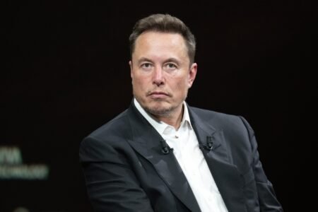 The World’s First Trillionaire Says America Will 1,000% Go Bankrupt. In Fact, It Can’t.