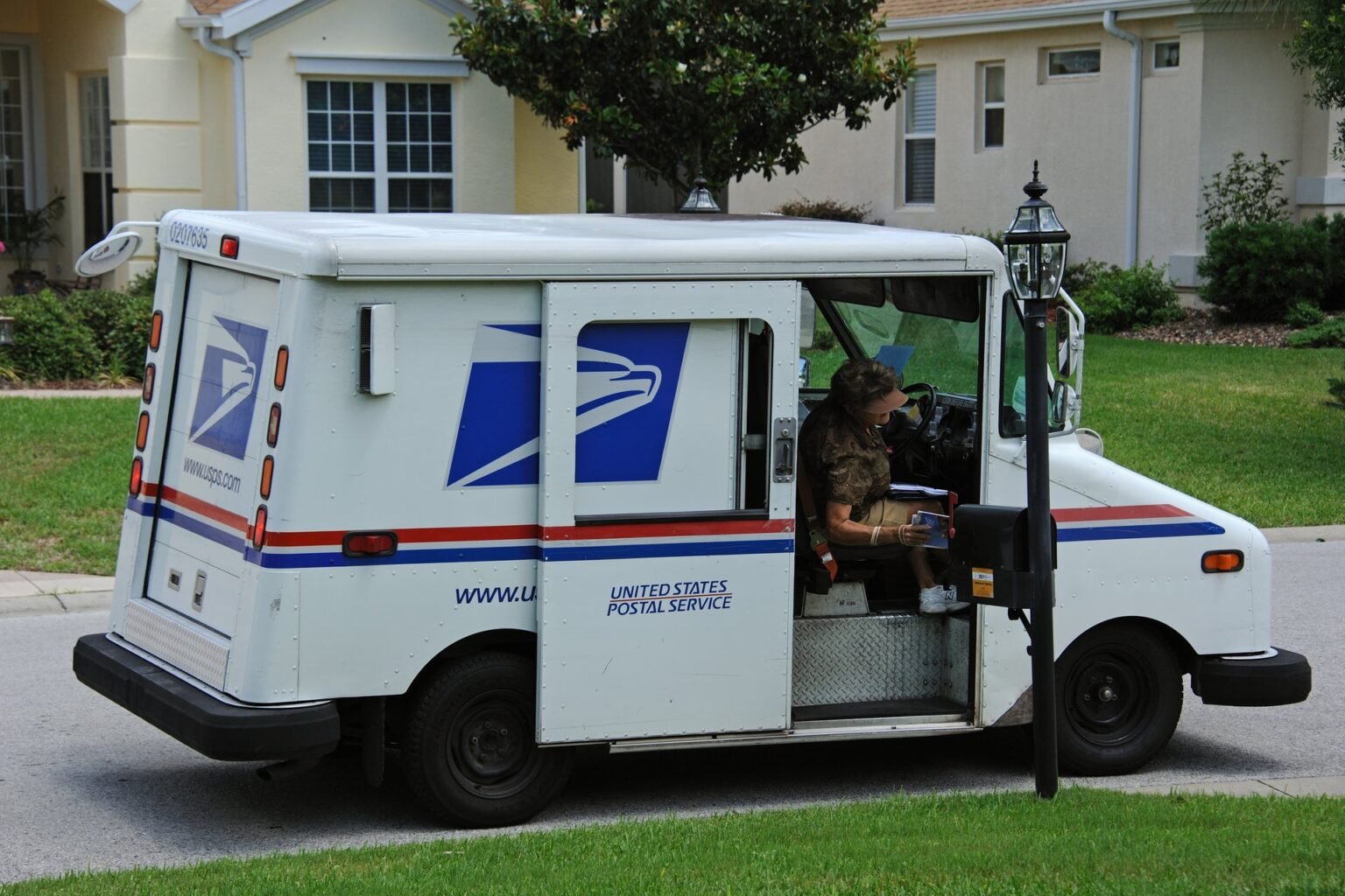18 Major Employers That Offer Part-Time Jobs With Great Benefits