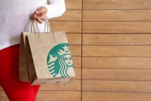I’m a Professional Reseller. Here Are 9 Things People Throw Away That Are Actually Worth Cash.