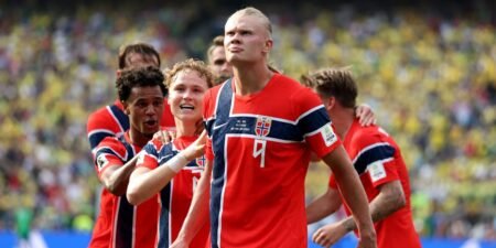 Steak, blue-light glasses, and a morning stroll: The health hacks of Norway’s 6-foot-5, 200-pound soccer star Steak, blue-light glasses, and a morning stroll: The health hacks of Norway’s 6-foot-5, 200-pound soccer star