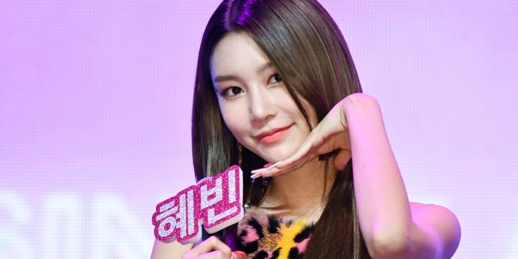 A K-pop idol breaks down the math behind why your favorite star might be broke A K-pop idol breaks down the math behind why your favorite star might be broke