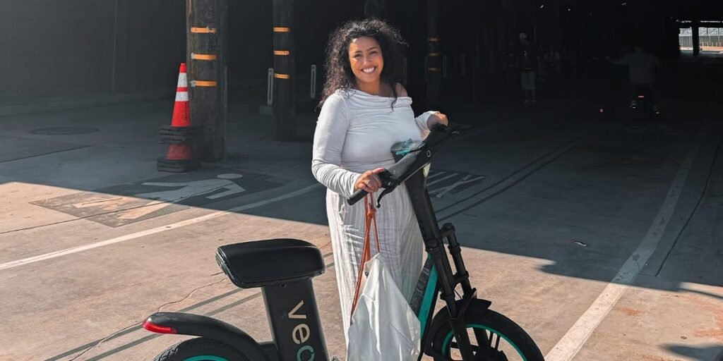 I moved to Los Angeles after a layoff. Relocating to a high-cost city was risky, but I’m glad I listened to my gut. I moved to Los Angeles after a layoff. Relocating to a high-cost city was risky, but I’m glad I listened to my gut.