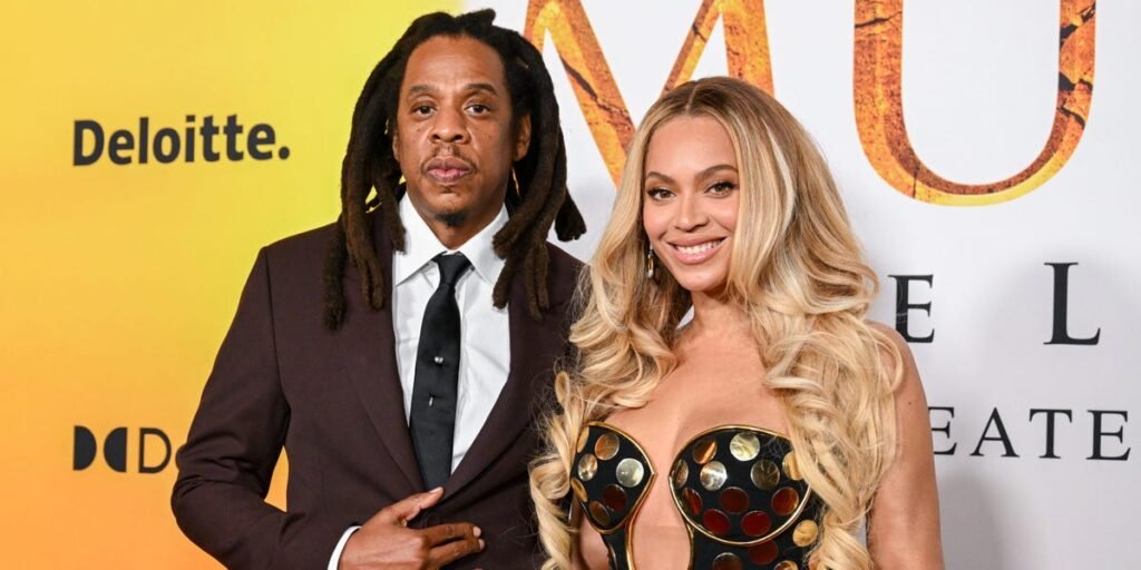 Beyoncé and Jay-Z own the most expensive mansion in California history. See all the homes in their real-estate empire. Beyoncé and Jay-Z own the most expensive mansion in California history. See all the homes in their real-estate empire.