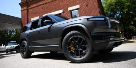 California’s new EV incentive gives a leg up to Lucid and Rivian