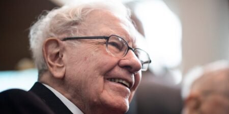 Warren Buffett says he’ll donate his entire Berkshire fortune ‘one way or another’ by 2034
