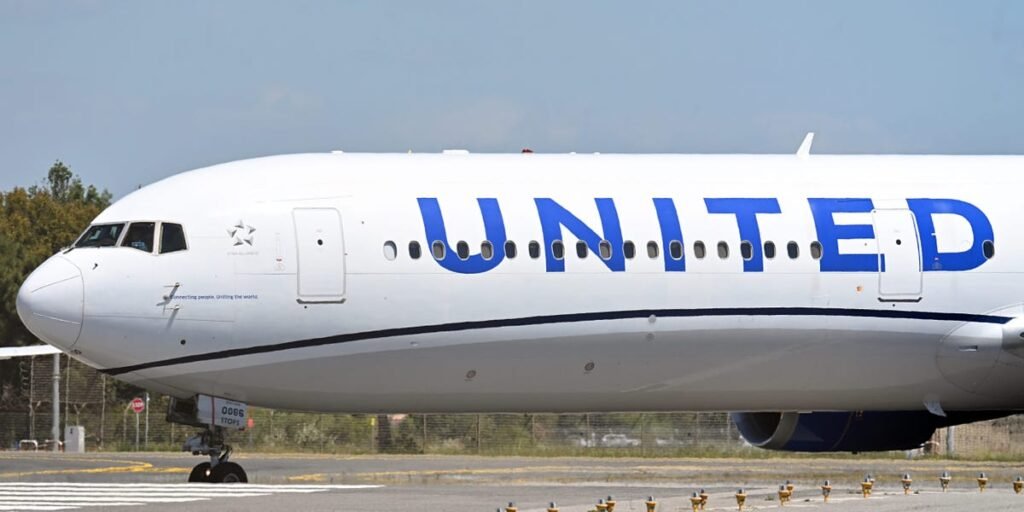 United Airlines flights delayed nationwide after ‘technology outage’ United Airlines flights delayed nationwide after ‘technology outage’