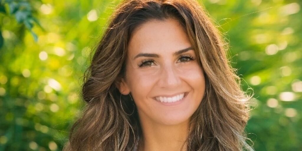 A preventive neurologist shares 3 simple habits she follows to help reduce her Alzheimer’s risk A preventive neurologist shares 3 simple habits she follows to help reduce her Alzheimer’s risk