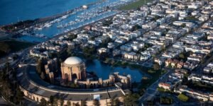 A photo of a community meeting has sparked a generational fight over San Francisco real estate A photo of a community meeting has sparked a generational fight over San Francisco real estate