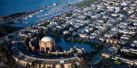 A photo of a community meeting has sparked a generational fight over San Francisco real estate A photo of a community meeting has sparked a generational fight over San Francisco real estate