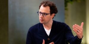 Dario Amodei rejects speculations that Anthropic wants to ban all open-weight AI models