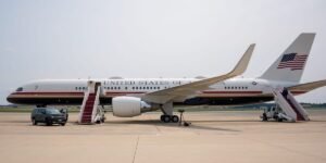 Another presidential plane just got Trump’s signature makeover. Take a look inside the C-32 jet used as Air Force Two. Another presidential plane just got Trump’s signature makeover. Take a look inside the C-32 jet used as Air Force Two.