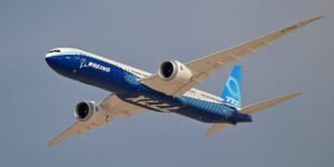 Airlines are still willing to bet on Boeing, and the biggest aviation show of the year proves it