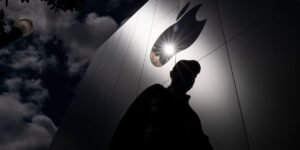 Apple and OpenAI’s lawsuit is a reminder that not everything from your old job is yours to bring