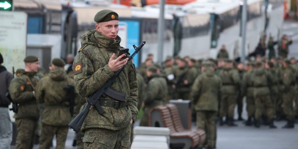 Russian troops survive an average of 30 minutes on the Ukrainian battlefield, CIA director says Russian troops survive an average of 30 minutes on the Ukrainian battlefield, CIA director says