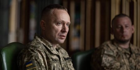 Ukrainian troops are pinning their hopes on a new top general after losing their star defense minister