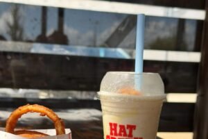 Where You’ll Find America’s Cheapest Burger, Fries Combos Where You’ll Find America’s Cheapest Burger, Fries Combos