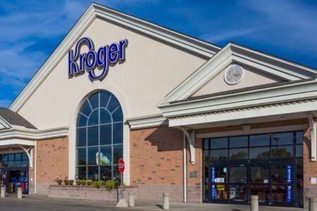 7 Grocery Store Chains That Reward Every Purchase (No Membership Fees Required)