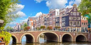 I’m an American who spent 6 months living in Europe. Here are 5 lifestyle changes I’ll be taking back with me to the US. I’m an American who spent 6 months living in Europe. Here are 5 lifestyle changes I’ll be taking back with me to the US.