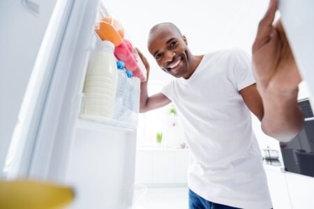 9 Foods You Should Never Throw Away After Thawing (and How to Safely Refreeze Them) 9 Foods You Should Never Throw Away After Thawing (and How to Safely Refreeze Them)