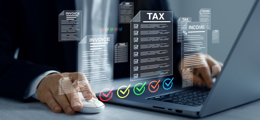 How Much Does a Dependent Reduce Taxes on a Paycheck? How Much Does a Dependent Reduce Taxes on a Paycheck?