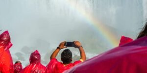 Disappointing photos show what visiting Niagara Falls in Canada is really like Disappointing photos show what visiting Niagara Falls in Canada is really like