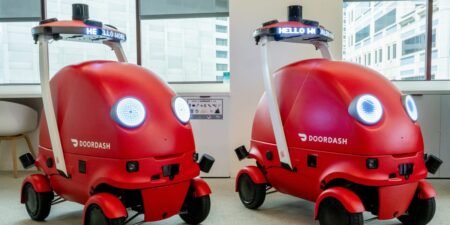 DoorDash is still ironing out Dot delivery robot kinks, from charging to pickups DoorDash is still ironing out Dot delivery robot kinks, from charging to pickups