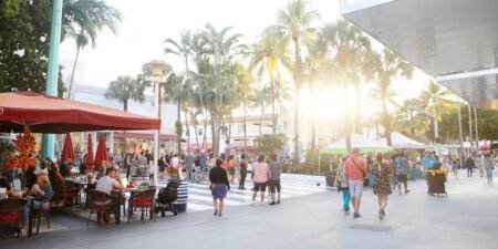 Miami is more expensive than New York. It’s a bad sign for the city’s economy. Miami is more expensive than New York. It’s a bad sign for the city’s economy.