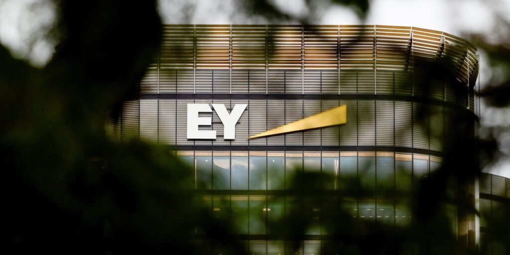 EY is turning its internships into yearlong residencies as AI changes entry-level work EY is turning its internships into yearlong residencies as AI changes entry-level work