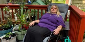 I’m 68 and chose ‘soft retirement.’ I work 3 days a week and keep my benefits.