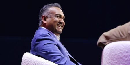 YouTube punches back at Netflix by offering top creators millions for exclusive deals YouTube punches back at Netflix by offering top creators millions for exclusive deals