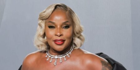 Mary J. Blige says she learned the hard way how important it is to understand her finances Mary J. Blige says she learned the hard way how important it is to understand her finances