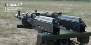 Ukrainians slapped twin AK rifles on a drone with wheels to make a cheap mobile turret Ukrainians slapped twin AK rifles on a drone with wheels to make a cheap mobile turret