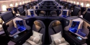 Business-class fliers love sliding doors — but they’re causing a nuisance for airlines and planemakers Business-class fliers love sliding doors — but they’re causing a nuisance for airlines and planemakers