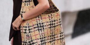 Cool girls are carrying giant, slouchy bags for fall. These are some of the best options.