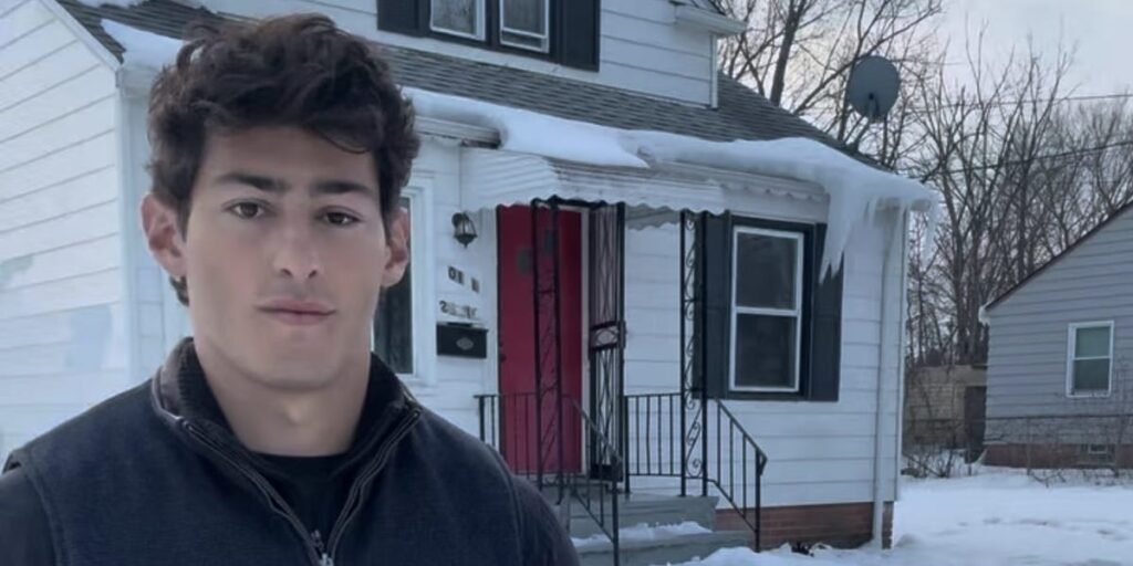 I bought my first investment property while still in college. Now I’m 24 and own 30 homes as a full-time landlord. I bought my first investment property while still in college. Now I’m 24 and own 30 homes as a full-time landlord.