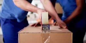 I thought hiring movers would make relocating easier. It only gave me more stuff to regret. I thought hiring movers would make relocating easier. It only gave me more stuff to regret.