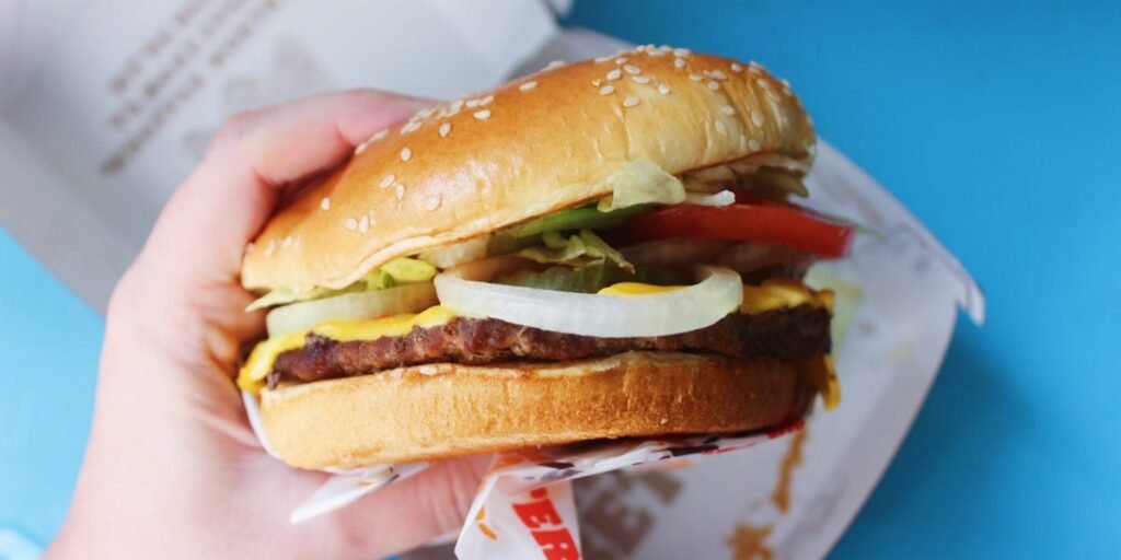 I tried Burger King’s upgraded Whopper, which the chain says is helping drive sales. I can see why. I tried Burger King’s upgraded Whopper, which the chain says is helping drive sales. I can see why.