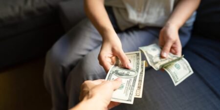 My friend won’t pay me back after I loaned her ,500. How do I ask for repayment without ruining our friendship? My friend won’t pay me back after I loaned her ,500. How do I ask for repayment without ruining our friendship?