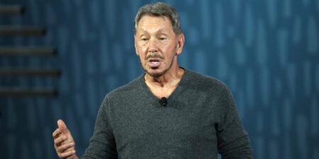 Oracle has drawn up plans for a new round of layoffs this month, sources say Oracle has drawn up plans for a new round of layoffs this month, sources say