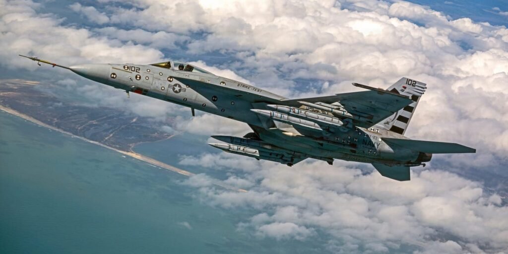 The US Navy’s next-gen missile breaks cover. It fits inside an F-35 and can threaten enemy aircraft over 280 miles away. The US Navy’s next-gen missile breaks cover. It fits inside an F-35 and can threaten enemy aircraft over 280 miles away.