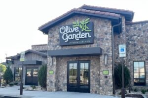 Olive Garden Brings Back Never-Ending Pasta Bowl Promotion