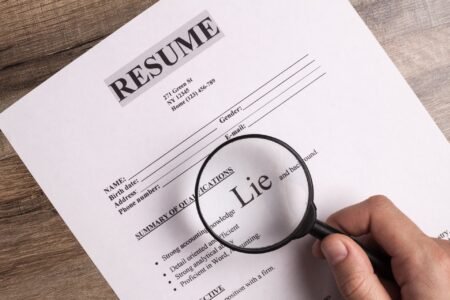 The Best Policy for Writing a Resume in 2026 (13% of Candidates Don’t Do This)