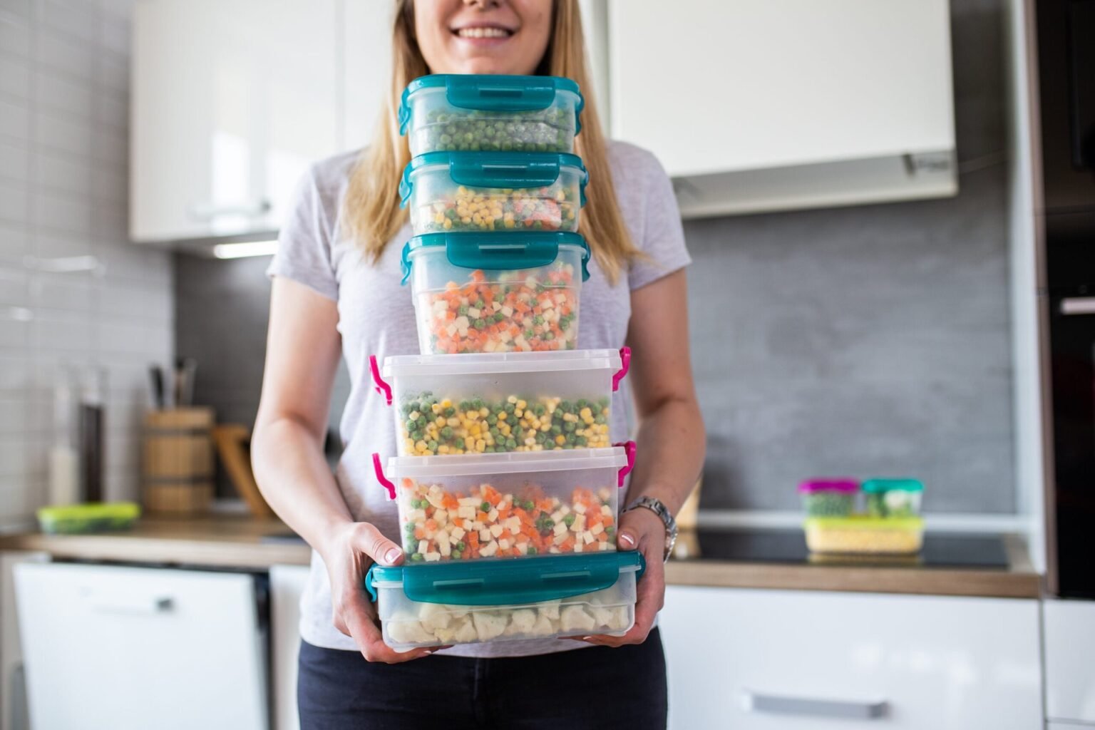 6 Freezer Habits That Help You Stretch Every Dollar You Spend on Groceries 6 Freezer Habits That Help You Stretch Every Dollar You Spend on Groceries