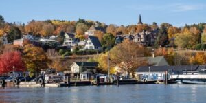 After visiting all 50 states, there are 5 small towns I can’t stop thinking about After visiting all 50 states, there are 5 small towns I can’t stop thinking about