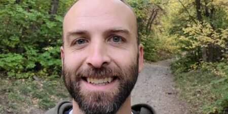 I’m a senior principal engineer. I use AI at work, but some tasks you should do from scratch — here’s how I decide.