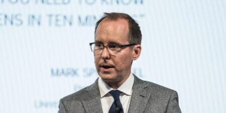 ‘Black Swan’ investor Mark Spitznagel says you should guard against disaster — but take risks too ‘Black Swan’ investor Mark Spitznagel says you should guard against disaster — but take risks too